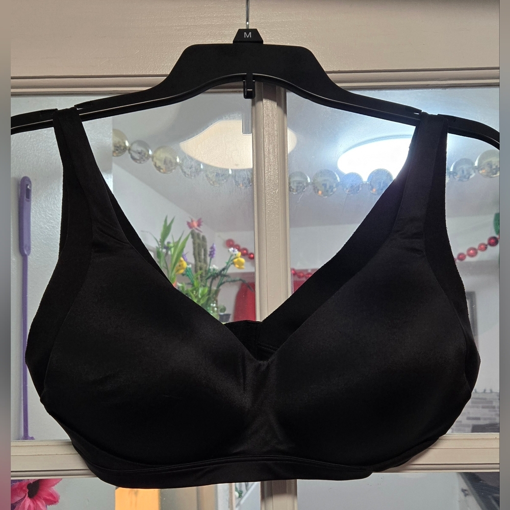 Warners "all you need" Seamless Comfort Bra Black Wireless RA2231A Size Medium